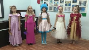 Ансамбль "Маскарад" песня "Веселый маскарад"