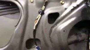 Toyota Wish, производитель как-то не озаботился тишиной - штатная шумка оставляет желать лучшего