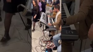 Урарту бенд ! Кларнет Арнольд Аракелян!