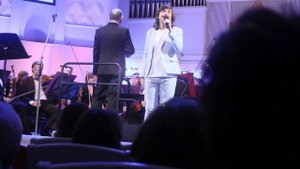 А ну ка песню нам пропой веселый ветер!