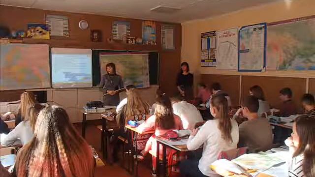 ПРЕЗЕНТАЦІЯ СЗШ 3 смотреть онлайн