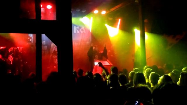 Batushka - Yekteniya 3 (Live Salonica, Macedonia 09-09-2016) смотреть онлайн