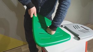 Новинка нашего производства – пластиковые спинки и сиденья для ученического стула.