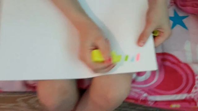 Открываем куклу Анну , фломастеры и рюкзак Софии Прекрасной . Мисс Соня смотреть онлайн