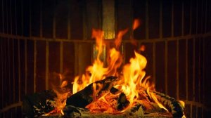 Звуки потрескивания огня в камине. Расслабляющая музыка огня, для сна, отдыха и релаксации.