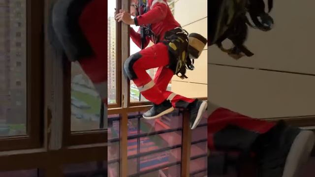 UP Сколковский. Иногда приходится задействовать силы промышленных альпинистов. смотреть онлайн