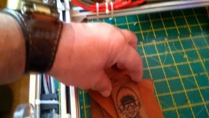 Выжигание по коже.