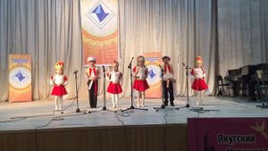 На горе-то калина