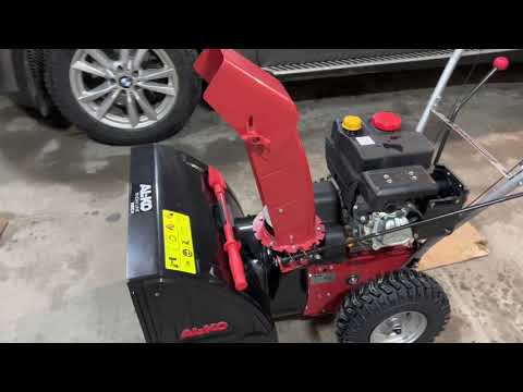 Как заменить свечу на снегоуборщике. Зазор и какая свеча смотреть онлайн