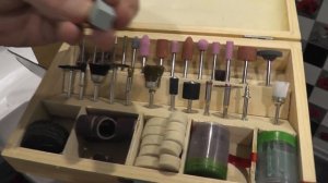 Точильно шлифовальный станок Einhell  TH-XG 75 Kit - Гравер, бормашина. Внешний вид и комплектацияш