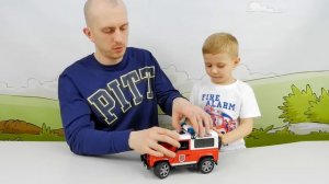 Пожарный Джип BRUDER и Даник с папой - Видео для мальчиков  LAND ROVER DEFENDER Station Wagon