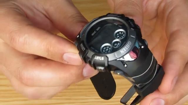 Недорогие спортивные часы с секундомером, будильником и подсветкой. смотреть онлайн