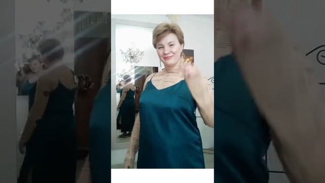 Лонгслив из сетки с надписями стильный образ ✨ многослойность советы стилиста