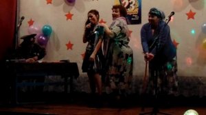 Сценка на 23 февраля!