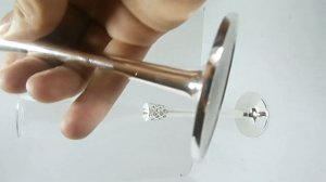 свадебные бокалы с металлической ножкой