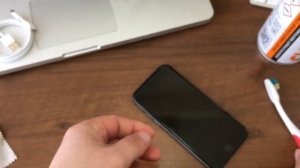 На iPhone плохо слышно собеседника при разговоре? Чистка динамика.