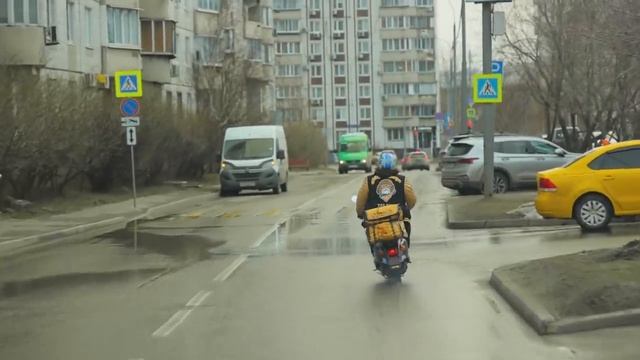 Всё, что вы не знали о работе курьера.