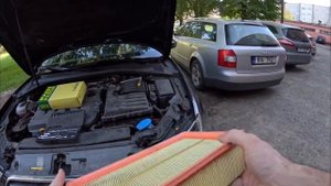 Замена воздушного фильтра Ауди А3 8v 2014 года