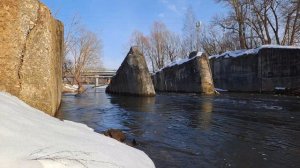 Резкий подъём уровня воды в речке!