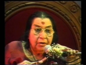 Пуджа Наваратри /2001/ - лекции Шри Матаджи