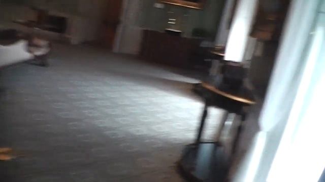 Exploring Kensington Palace in London смотреть онлайн