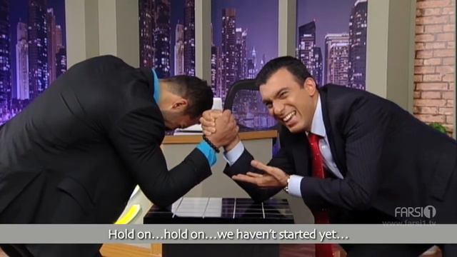 مسابقه مچ اندازی با محمدعلی بیات در قسمت ۱۲ چندشنبه با سینا смотреть онлайн