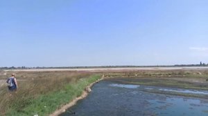СОЛЕНОЕ ОЗЕРО В КРЫМУ. Целебная грязь