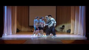 Первый парень на деревне.mp4