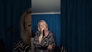 По полюшку