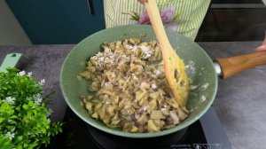 Быстрый жульен с вёшенками на сковороде. Просто и вкусно.