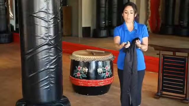 How to Wear Kung Fu Pants смотреть онлайн