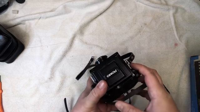 Camera lyubitel USSR unpacking Olympics 80 / Распаковка фотокамеры Любитель Олимпиада 80 смотреть онлайн