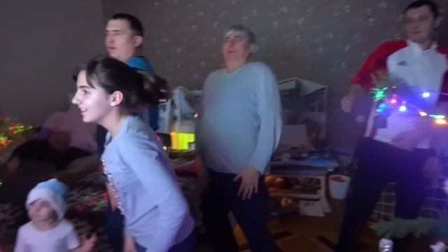 VLOG Костя зажигает. Би мама не приедет смотреть онлайн