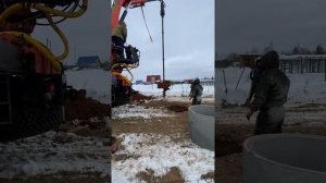 Копка колодца на 8-10 колец с помощью бурения в Сергиево-Посадском районе