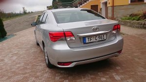 Toyota avensis 2012 r.