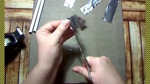 Как сделать своими руками из бумаги и фольги украшение воздушная сосулька на Новый Год и Рождество!