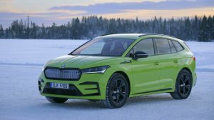 Skoda Enyaq Sportline in snow 2024