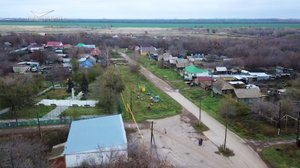 Село Верхнесъезжее. Пришельцы из города