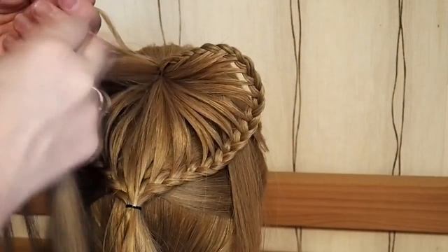 Прическа на средние и длинные волосы Сердце из волос Hairstyle смотреть онлайн