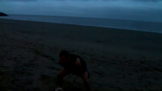 Robson Green Demonstrates New Kettlebell Combination
