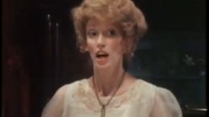 BERNICE BOBS HER HAIR (1976) Clip - Shelley Duvall, Veronica Cartwright,  & Dennis Christopher.