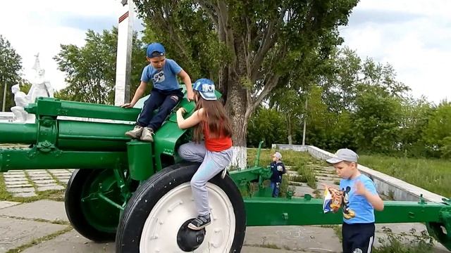 Городская Площадь Верхнего Тагила смотреть онлайн