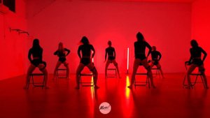 Move with Leia: Chair Dance Choreography "I See Red"