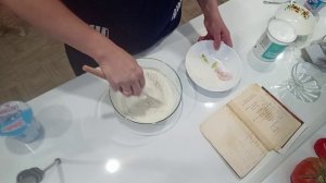 Сегодня я проснулась "красоткой"🫣 За час напекла сочни с творогом 👍