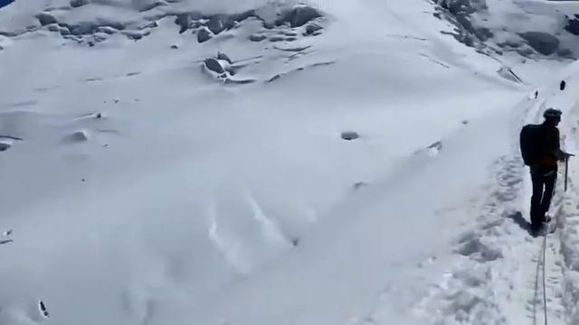 Христо Янев: На 3800 метра сме. Невероятно е! смотреть онлайн