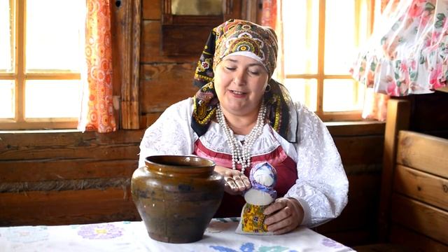 "Старина Сибирская". Кукла – помощница в хозяйстве.