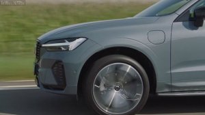 2022 Volvo XC60 Recharge T8 AWD PHEV | Thunder Grey | Driving, Interior, Exterior