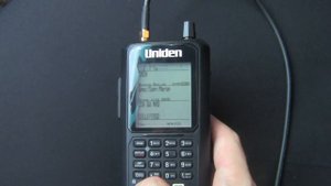 Uniden BCD436HP с внешней антеной SMA Сomet