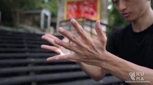 Магия  со  стеклянными  шарами