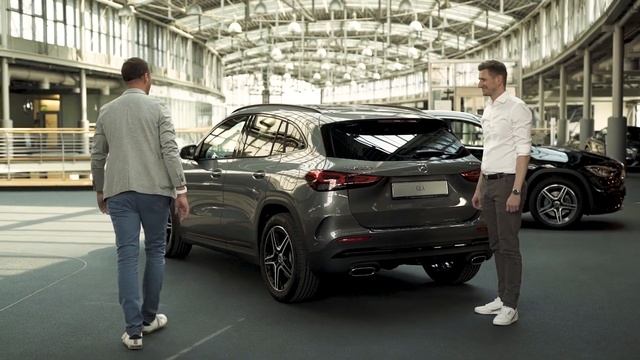 Der neue Mercedes-Benz GLA смотреть онлайн